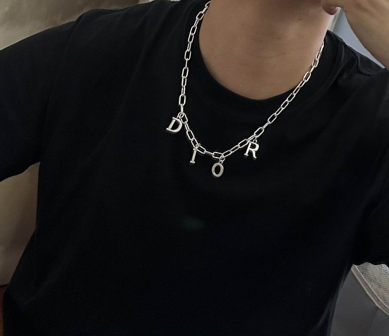 Dior Necklace 04lyr263 (9)